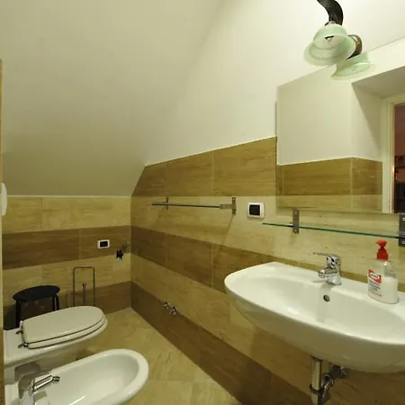 Apartamento Hella Ibernesi 23 Fori Imperiali Inn, New Gestion! Roma